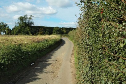 Appspond Lane (attribution Gary Houston)